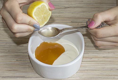 Resultado de imagen para mezclar miel, yogur y limon