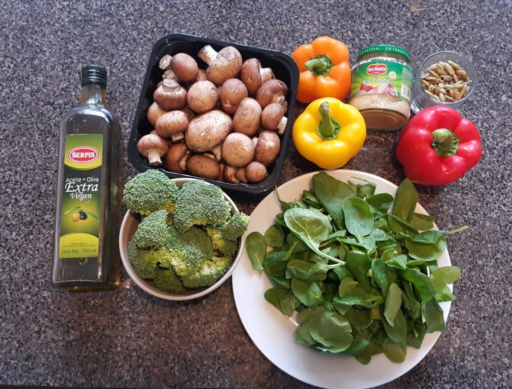 verduras-brocoli-hongo-baby-bella-aceite-de-olivo-pimientos