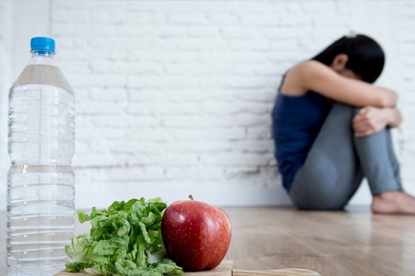 Trastornos Alimenticios Síntomas Signos Causas Tipos Y Tratamiento La Guía De Las Vitaminas 8973